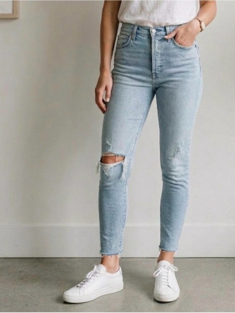 Abercrombie & Fitch The Skinny Distressed High Rise Jean in Light Wash